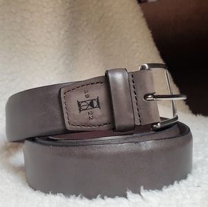 Allen Edmunds Glass Avenue Dress Belt size 42 Carbon Grey